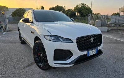 Jaguar F-Pace 2.0 D 204 CV AWD aut. R-Dynamic SE